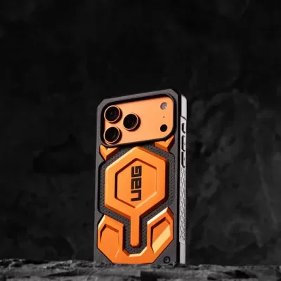 IPHONE 17 SERIES UAG IPHONE EXCLUSIVE MONARCH PRO: MAGSAFE COMPATIBLE, RUGGED, SHOCKPROOF, PREMIUM PROTECTIVE COVER ORANGE — alternate view